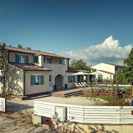Vila With Sauna And Bubble Bath In Minj Tomisici